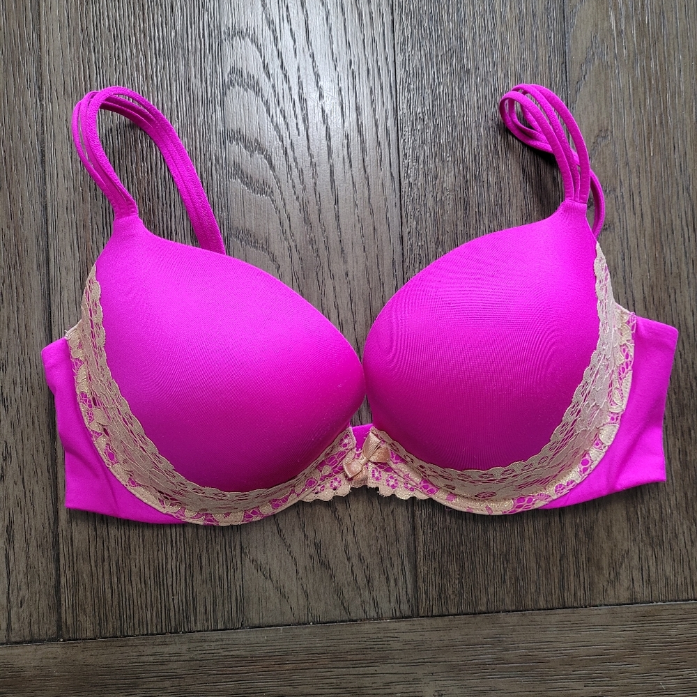 VS bra 38D
